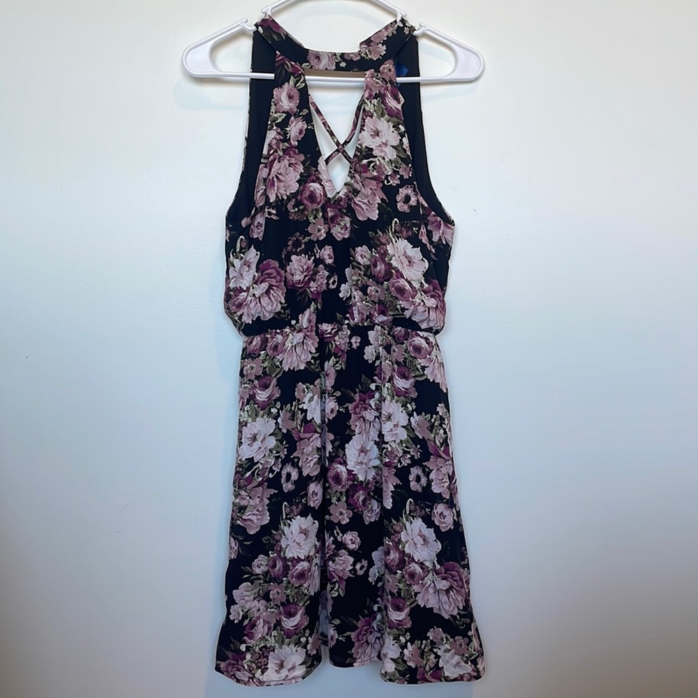 Brand new Francesca’s summer floral halter sundress